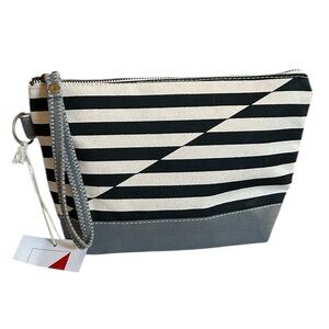 Shorebags All-In Zippered Pouch with Wrist Strap in Black and Cream Stripes